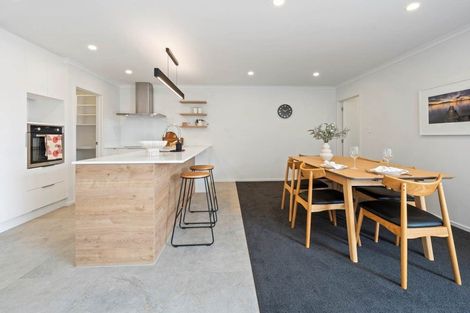 Photo of property in 9 Paihere Street, Huapai, Kumeu, 0810