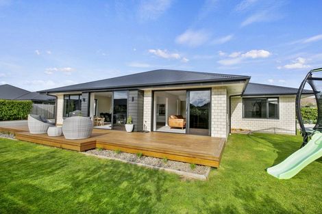 Photo of property in 7 Terli Way, Glen Avon, New Plymouth, 4312