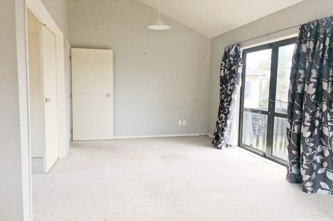 Photo of property in 21 Seabrook Avenue, New Lynn, Auckland, 0600