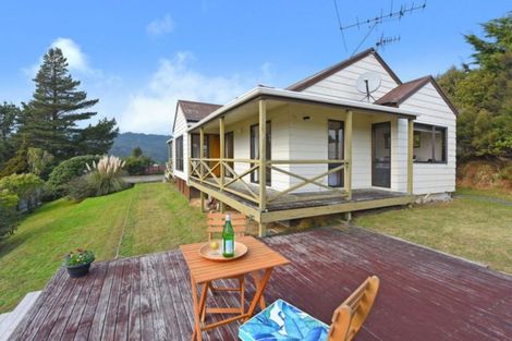 Photo of property in 136 Holborn Drive, Stokes Valley, Lower Hutt, 5019
