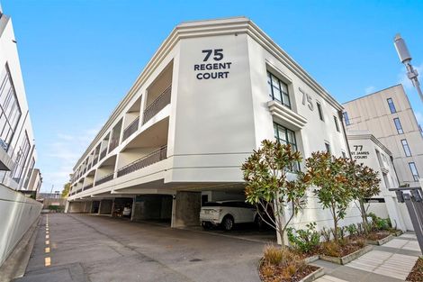 Photo of property in Regent Courts, 2/75 Gloucester Street, Christchurch Central, Christchurch, 8013