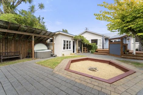 Photo of property in 15 Ruru Road, Otaihanga, Paraparaumu, 5036