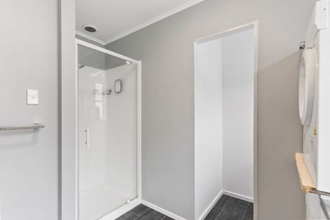 Photo of property in 4 Arapiko Street, Johnsonville, Wellington, 6037