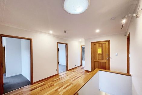 Photo of property in 38 Tui Glen Road, Birkenhead, Auckland, 0626
