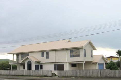 Photo of property in 69 Meeanee Quay, Westshore, Napier, 4110