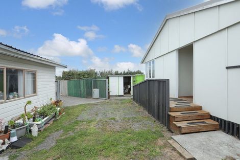 Photo of property in 22 Barton Street, Marton, 4710