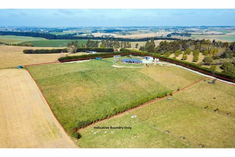 Photo of property in 437 Rolling Ridges Road, Levels Valley, Timaru, 7975