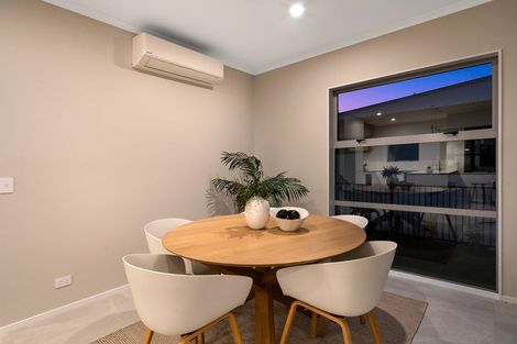 Photo of property in 33 Barrel Crescent, Swanson, Auckland, 0614