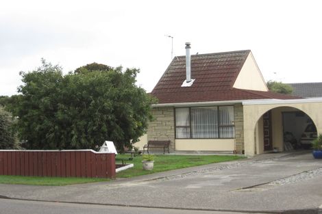 Photo of property in 6 Princeton Road, Raumati Beach, Paraparaumu, 5032