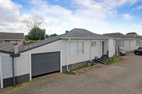 Photo of property in 2/187a Buckland Road, Mangere East, Auckland, 2024