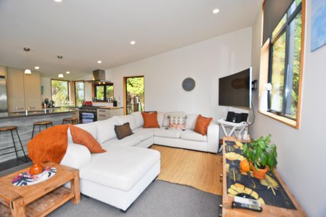 Photo of property in 11 Ferndale Drive, Snells Beach, 0920