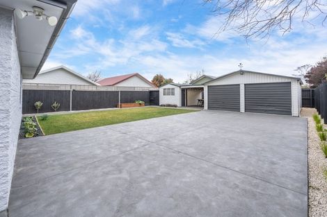 Photo of property in 53 Tuckers Road, Redwood, Christchurch, 8051