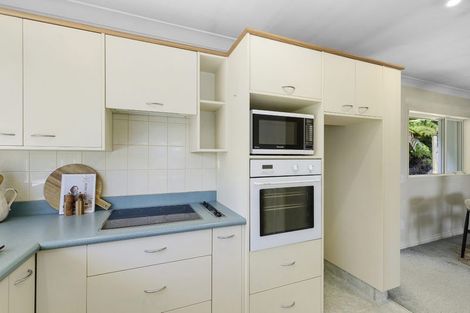 Photo of property in 233a Whites Line East, Waiwhetu, Lower Hutt, 5010