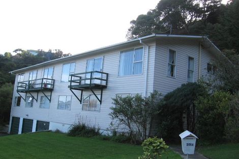 Photo of property in 25c Woodvale Grove, Fairfield, Lower Hutt, 5011