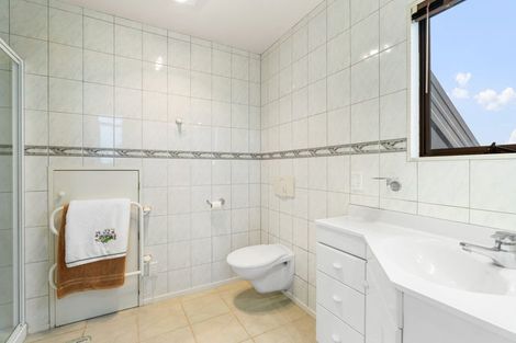 Photo of property in 62 Stanmore Bay Road, Stanmore Bay, Whangaparaoa, 0932