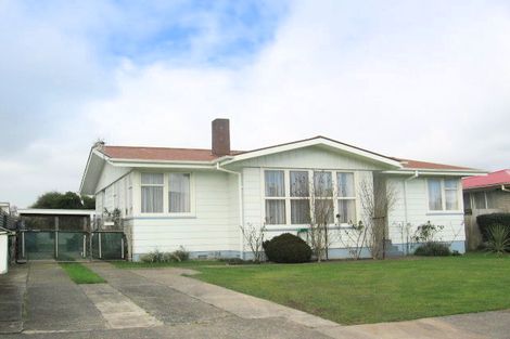Photo of property in 37 Mccorkindale Street, Feilding, 4702