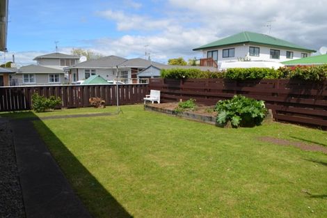 Photo of property in 3 Keilor Road, Otumoetai, Tauranga, 3110