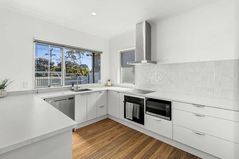 Photo of property in 13 Burns Street, Westown, New Plymouth, 4310