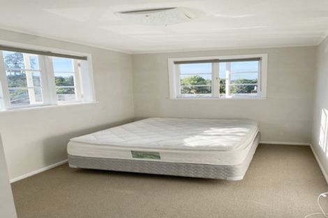 Photo of property in 80 Kaurilands Road, Titirangi, Auckland, 0604