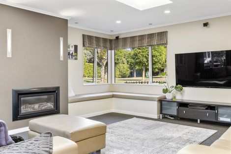 Photo of property in 164 Mapara Road, Acacia Bay, Taupo, 3385