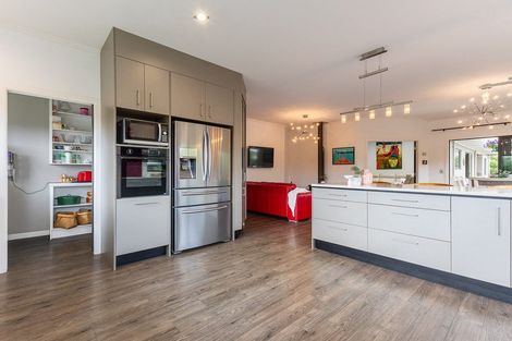 Photo of property in 4 Barbaras Way, Waikanae Beach, Waikanae, 5036