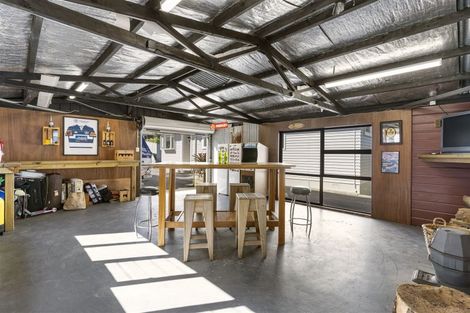 Photo of property in 61 Patons Road, Howick, Auckland, 2014