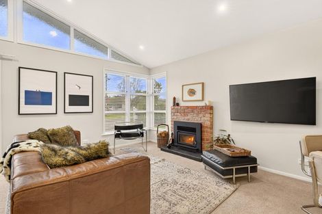 Photo of property in 12 Maude Street, Riverhead, 0820