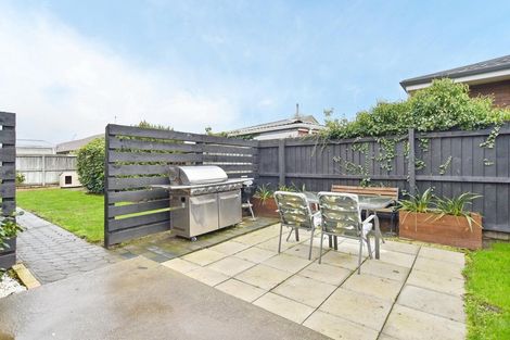 Photo of property in 1c Sylvia Street, Parklands, Christchurch, 8083