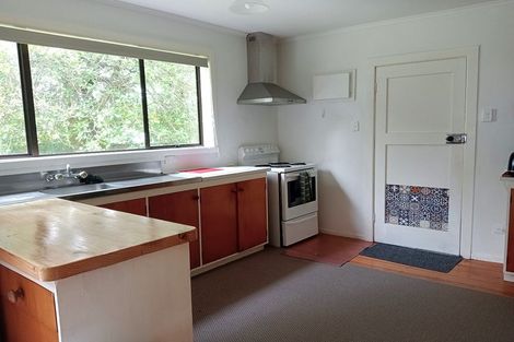 Photo of property in 13 Athenree Road, Athenree, Katikati, 3177