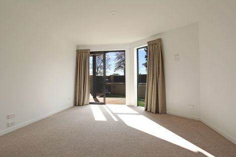 Photo of property in 2/105 Seddon Road, Frankton, Hamilton, 3204