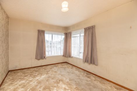 Photo of property in 406 Main North Road, Redwood, Christchurch, 8051