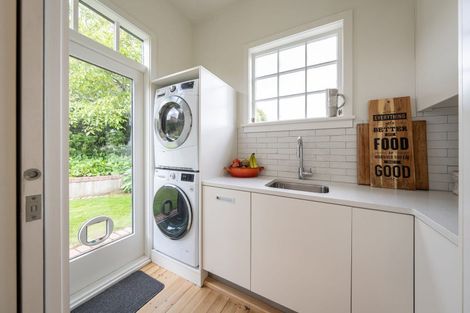 Photo of property in 72 Mailer Street, Mornington, Dunedin, 9011