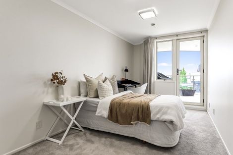 Photo of property in 40d Thackeray Street, Hamilton Lake, Hamilton, 3204