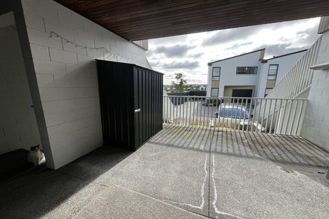 Photo of property in 262 Hobsonville Point Road, Hobsonville, Auckland, 0616