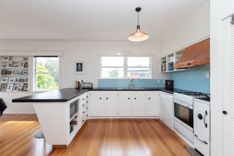 Photo of property in 79 Tawa Street, Melville, Hamilton, 3206