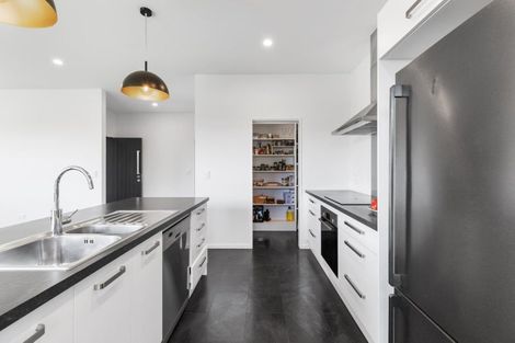 Photo of property in 25 Chris Drive, Rolleston, 7614