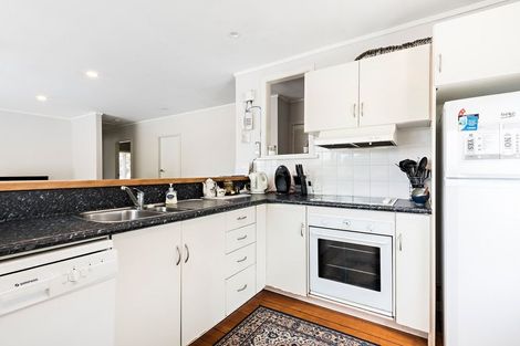 Photo of property in 7 Onslow Road, Khandallah, Wellington, 6035