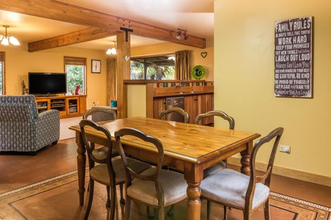 Photo of property in 6 Astelia Way, Waipahihi, Taupo, 3330