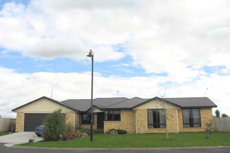 Photo of property in 6 Kingsbury Court, Rototuna North, Hamilton, 3210