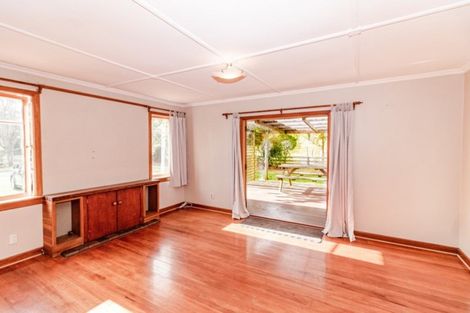 Photo of property in 587 Pa Valley Road, Alfredton, Eketahuna, 4993