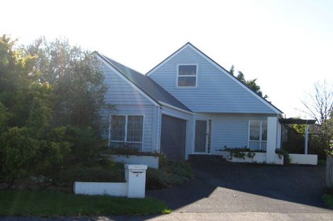 Photo of property in 4 Barton Place, Orewa, 0931