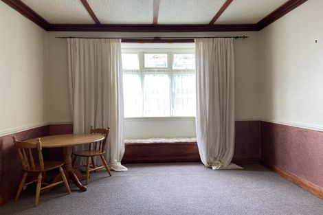 Photo of property in 195 Gill Street, Strandon, New Plymouth, 4312