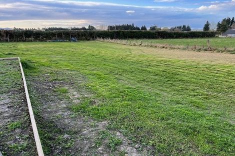 Photo of property in 62 Timaru Road, Waimate, 7924