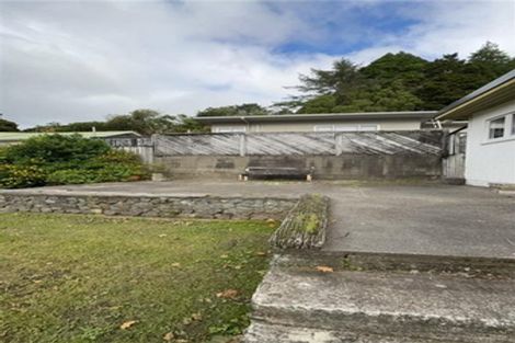 Photo of property in 11 Kopara Grove, Stokes Valley, Lower Hutt, 5019