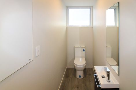 Photo of property in 9/6 Bushland Grove, Paparangi, Wellington, 6037