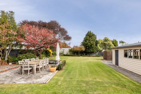 Photo of property in 23 Guthrie Road, Havelock North, 4130