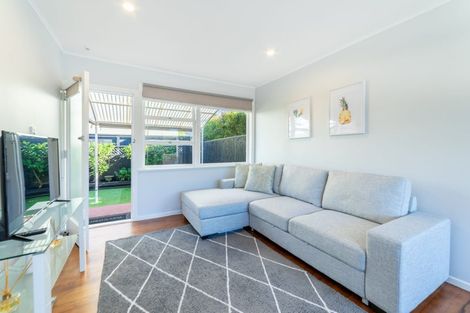 Photo of property in 2/14 Waterloo Road, Milford, Auckland, 0620