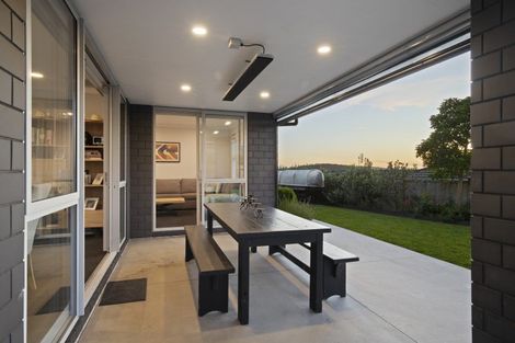 Photo of property in 120 Lisle Farm Drive, Pukekohe, 2120