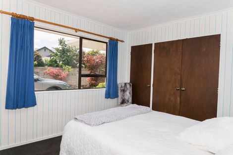 Photo of property in 4 Guinane Street, Dannevirke, 4930
