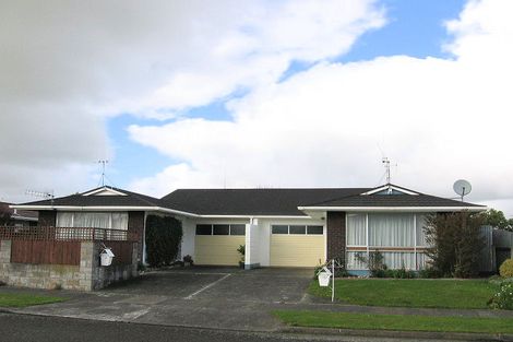 Photo of property in 12 Luton Street, Hokowhitu, Palmerston North, 4410